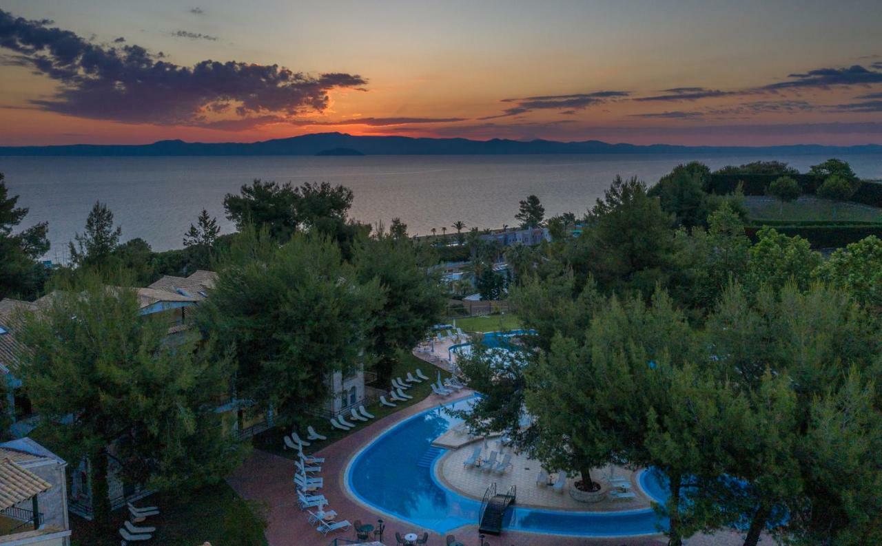 Lesse Hotel Chalkidiki Exterior foto