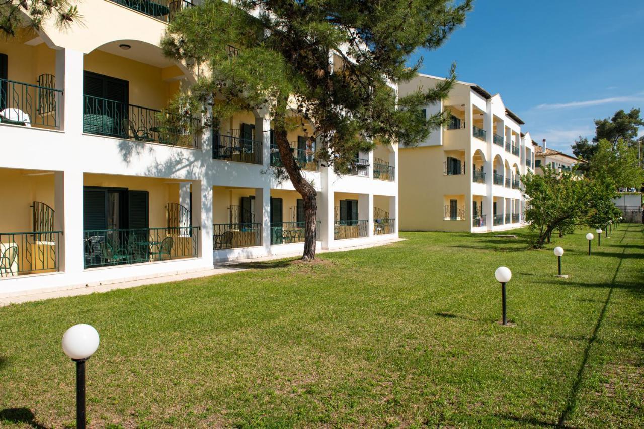 Lesse Hotel Chalkidiki Exterior foto